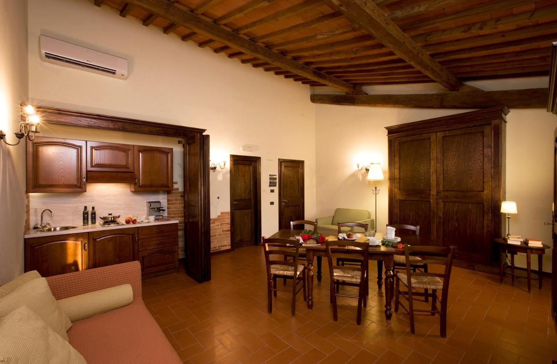 Agriturismo Antico Borgo Poggitazzi Loro Ciuffenna Exterior foto